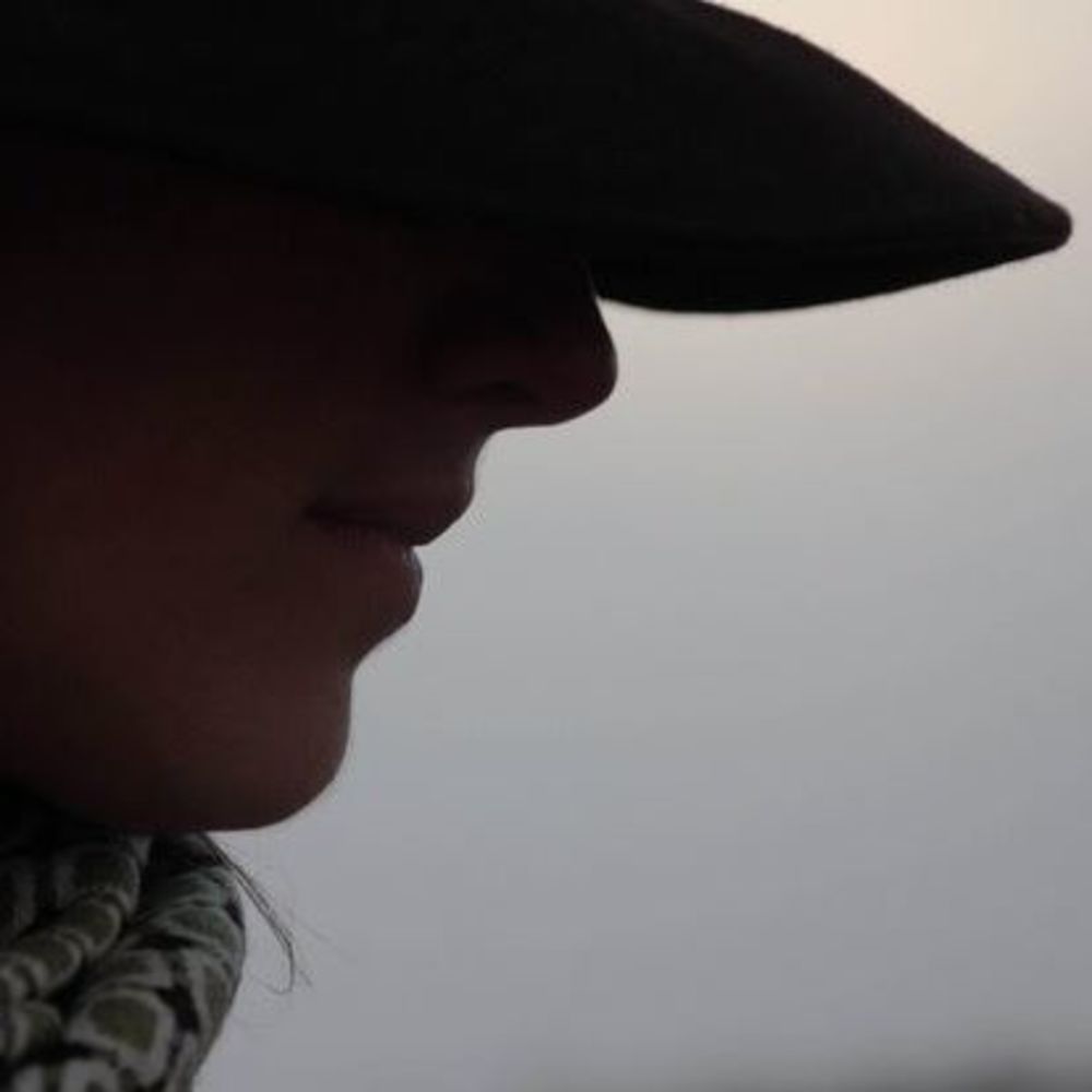 Meet your Posher, Cynthia